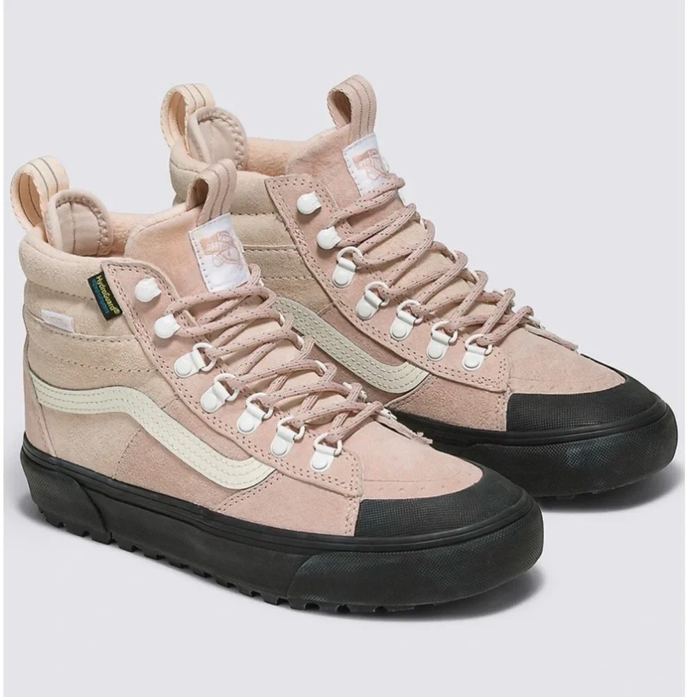 Vans Women's SK8-Hi DR MTE-2 Shoes in Rose Smoke Women’s size 8.5